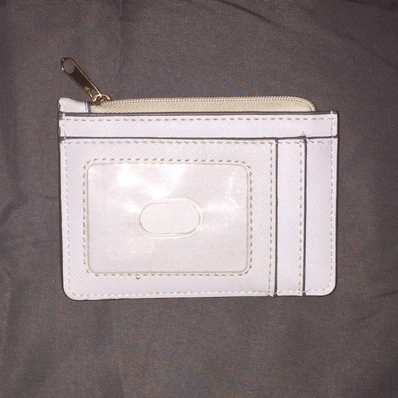 Other - Cute small wallet 💙